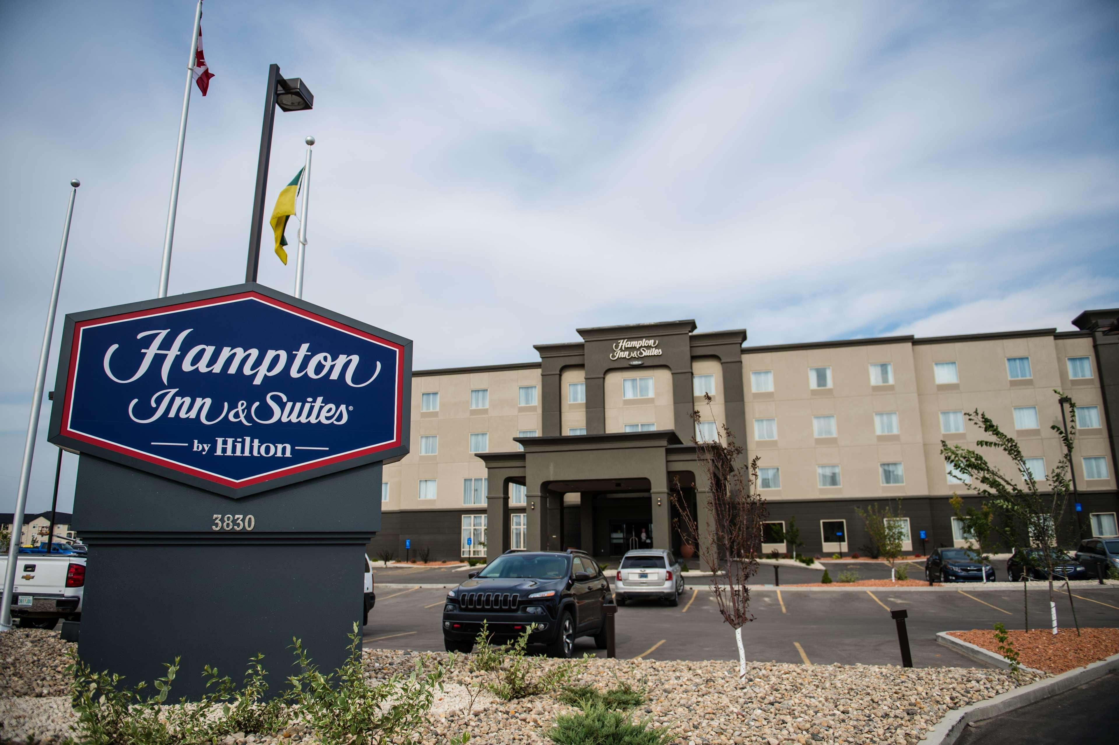 Hampton Inn & Suites East Gate רגינה מראה חיצוני תמונה